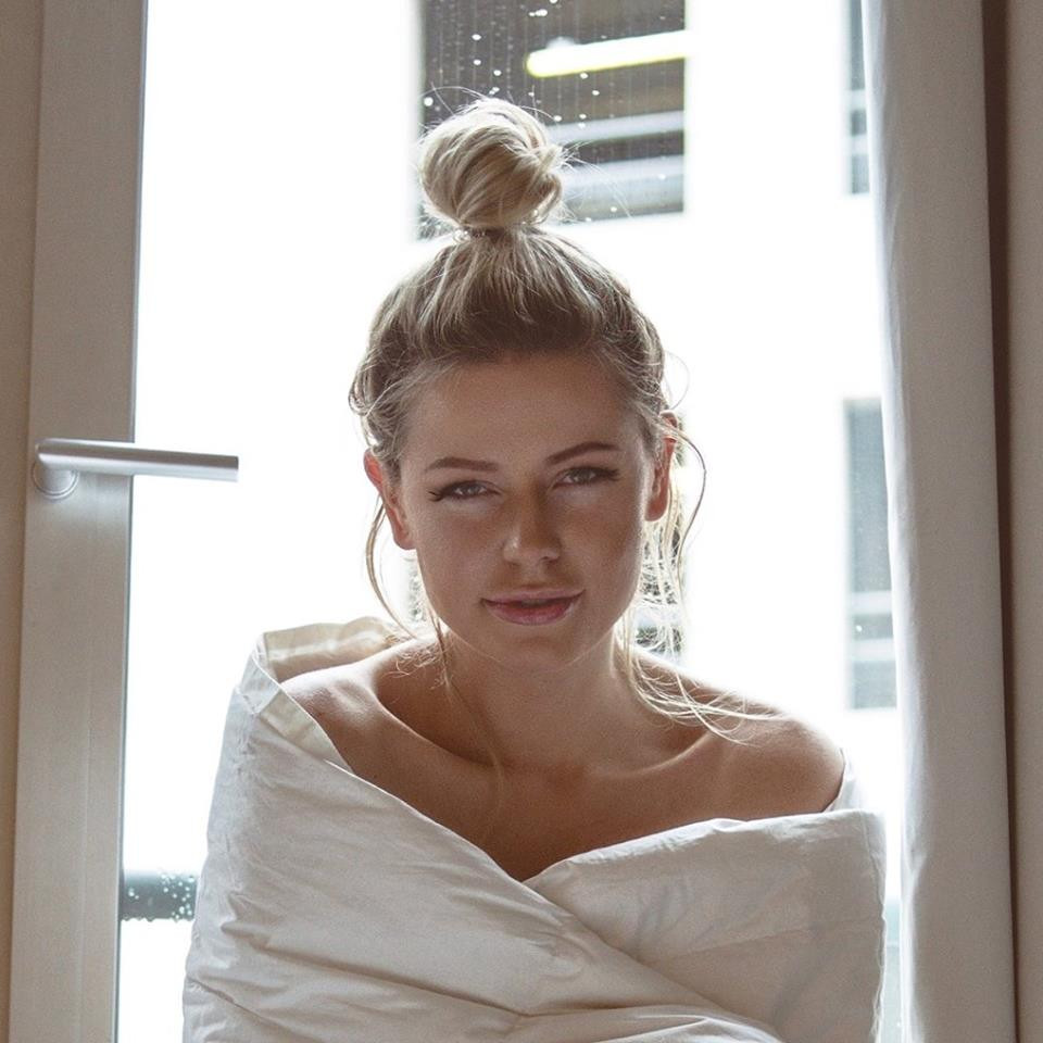 Je suis une femme charmante