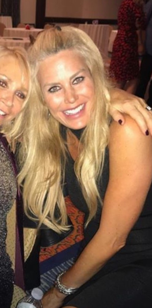 Je suis une blonde mure sexy